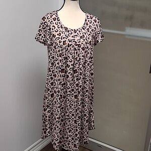 Ekouaer Size M Leopard Print T-Shirt Dress
